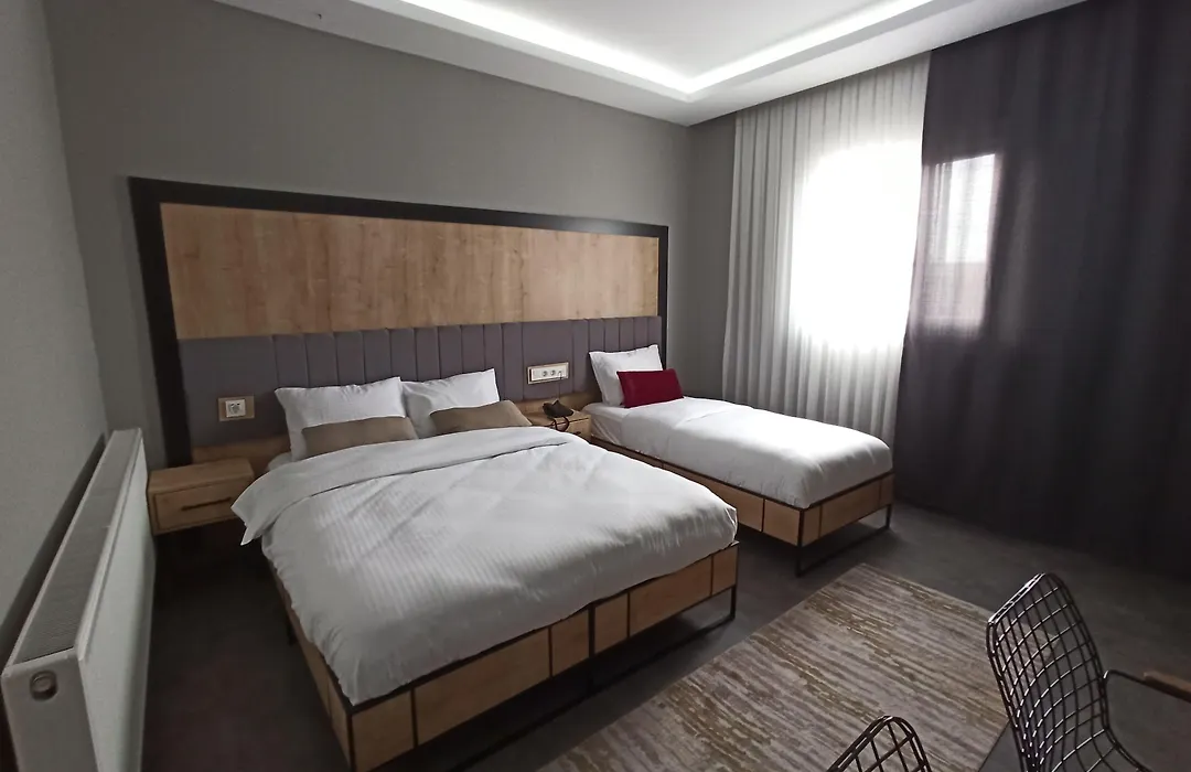 Skylon Airport Hotel-1