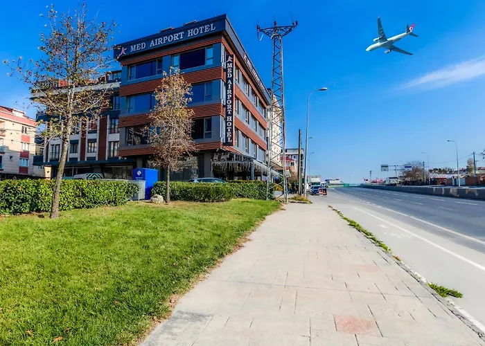 Med AirportAirport Hotel