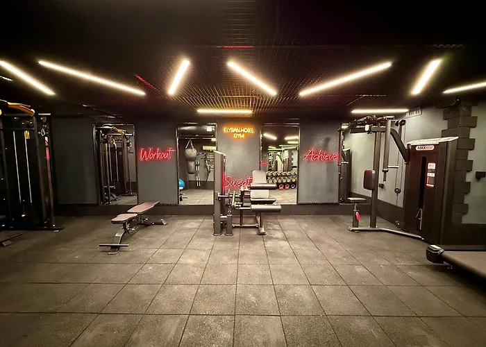 Elysian Airport & RestaurantAirport Hotel